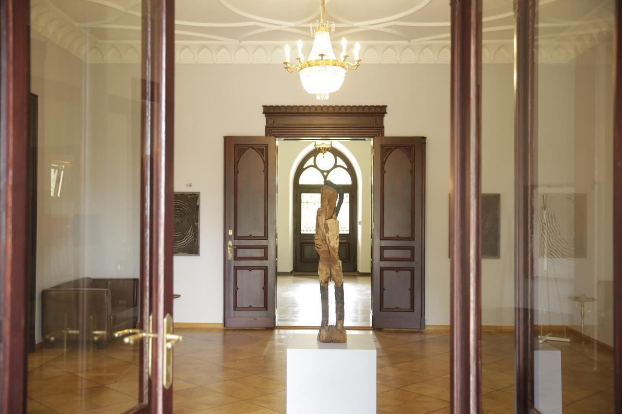 Romantik Hotel Schloss Reichenow Экстерьер фото