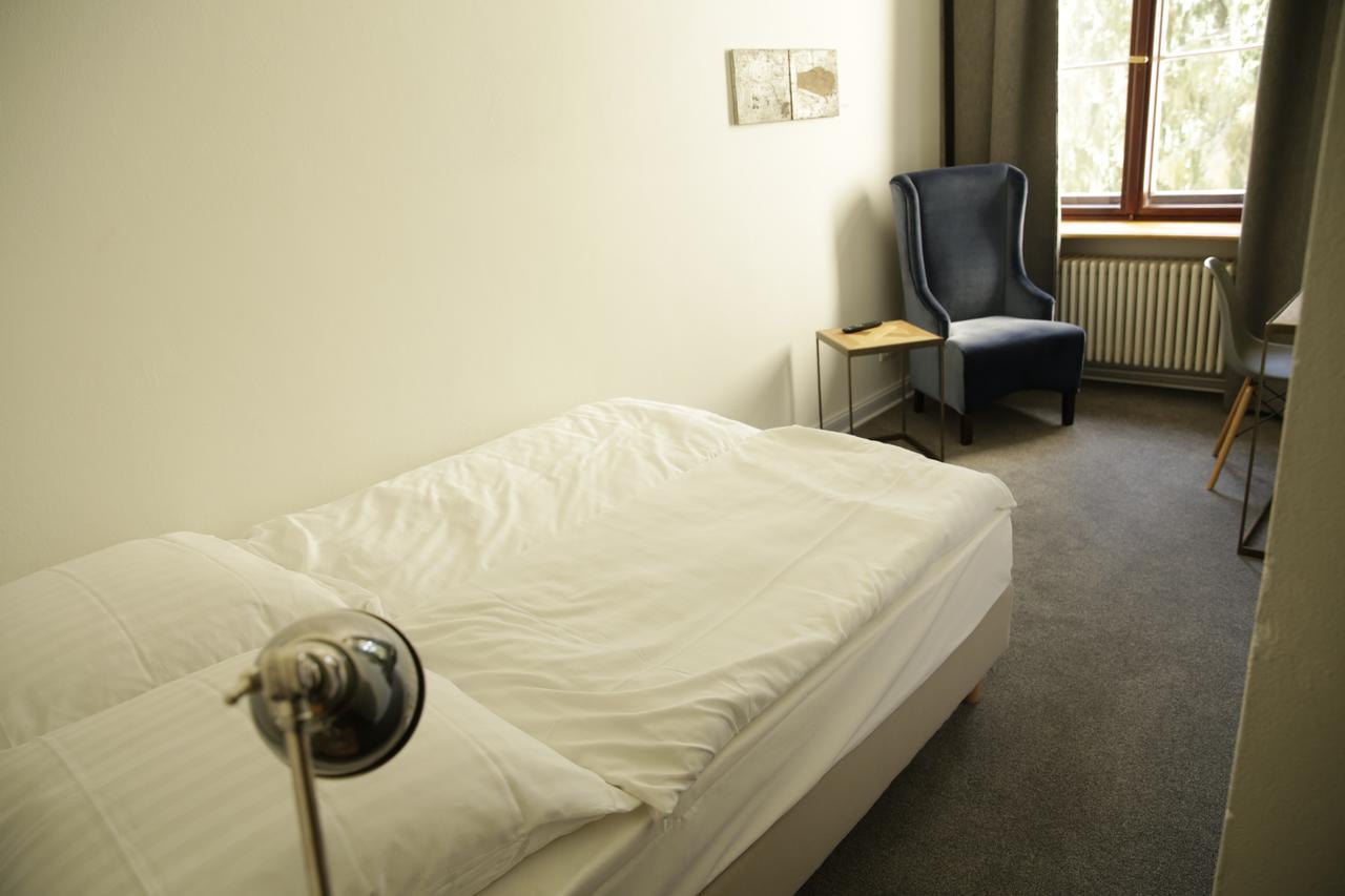 Romantik Hotel Schloss Reichenow Экстерьер фото