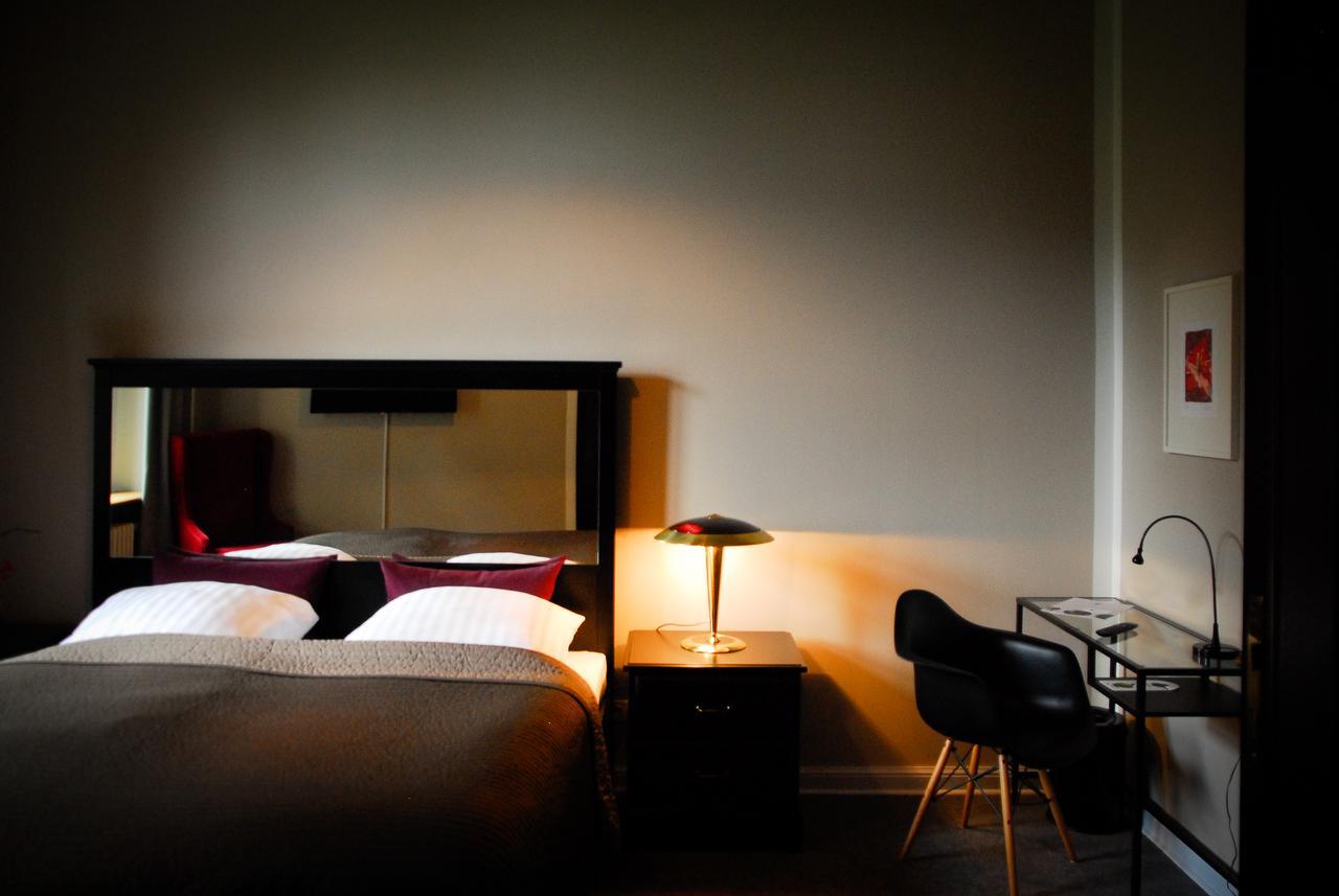 Romantik Hotel Schloss Reichenow Экстерьер фото